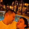Foto Romantis Anjasmara dan Dian Nitami