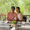 Foto Romantis Bulan Madu Deva Mahenra dan Mikha Tambayong