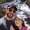 Foto Romantis Chris Evans dan Alba Baptista