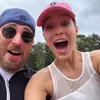 Foto Romantis Chris Evans dan Alba Baptista