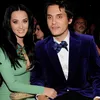 FOTO: Romantisme Pasangan Musisi Yang Terekam Dalam Kolaborasi