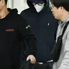 Foto Ryu Jun Yeol di Bandara Pulang dari Hawai