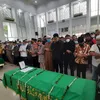 Salat Jenazah Vanessa Angel dan Bibi Ardiansyah