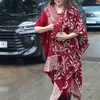 Foto Sania Saat Datang dan Coblos di TPS 