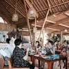 Ricky Harun dan Keluarga di Bali