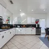 Rumah Baru Cara &amp; Poppy Delevingne