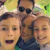 anak kembar artis Hollywood