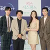 Foto Seo Ji Hye, Yoon Kye Sang dan Kim Ji Suk di Preskon \&#039;KISS SIXTH SENSE\&#039;