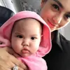 Ririn Ekawati dan Anaknya