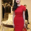 Raline Shah pakai gaun merah