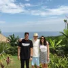 Seleb dengan orang tua bule