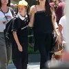 Liburan Angelina Jolie