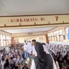 Foto Sonya Fatmala Pamitan di Hari Terakhir Hengky Kurniawan Jadi Bupati