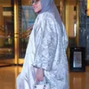 Foto Syahrini yang Selama Ini Diduga Rahasiakan Kehamilan