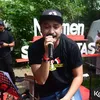 Giring Nidji \&#039;ngamen\&#039; di Posko Cawagub Jakarta