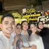 Foto Tamara Tyasmara Dikritik Karena Tersenyum dan Berdandan