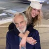 Foto Tommy dan Shelby Chong Mertua Rahma Azhari