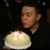 Keceriaan di acara ulang tahun Tulus