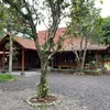 Foto Warung Klotok Titiek Soeharto di Cisarua