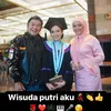 Foto Wisuda Nabila Rahmad Anak Betharia Sonata dan Willy Dozan