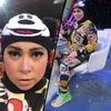 kostum melly goeslaw, baju melly goeslaw, pakaian melly goeslaw