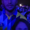 Foto Wulan Guritno Bersandar Manja di Dada Sabda Mahessa Saat Nonton Konser