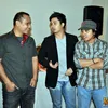 Fadly Padi- Rindra - Derby Romero 