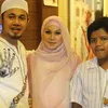 Puput Melati dan Ustad Guntur