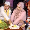 Puput Melati dan Ustad Guntur