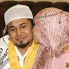 Puput Melati dan Ustad Guntur