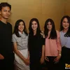 Produser Ganteng &amp; Sabar, Foto Fedi Nuril Bimbing Personel Blink