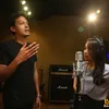 Produser Ganteng &amp; Sabar, Foto Fedi Nuril Bimbing Personel Blink