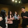 Produser Ganteng &amp; Sabar, Foto Fedi Nuril Bimbing Personel Blink