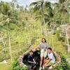 Karan Pradhi anak Bunga Zainal
