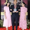 Gaya Annisa Pohan dan Almira dampingi AHY
