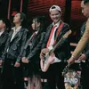 April DA7 nyanyi rock