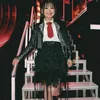 April DA7 nyanyi rock