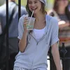 Istri Adam Levine, Behati Prinsloo