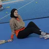 Gaya Outfit Berhijab Paula Verhoeven saat Olahraga Padel