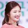 Rambut Bob Joy yang Elegan