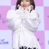 suzy showcase faces of love