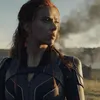 Scarlett Johansson membintangi film JURASSIC PARK