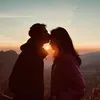 Seleb pamer kemesraan di Bromo