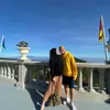 Seleb pamer kemesraan di Bromo