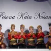 Manohara Odelia Pinot, Fashion, Batik, 