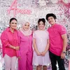 Amora dan Aurel