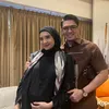 Zaskia Sungkar Sering Mual dan Muntah