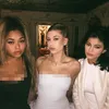 Kylie Jenner Saat Hangout
