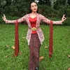 Artis saat Tampil Berkebaya Tradisional hingga Modern