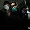 Onadio Leonardo Pakai Kacamata dan Masker
